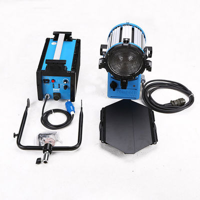 چراغ استودیو 5500k-5600k چراغ استودیو 1200W HMI Fresnel در روز نور بالا با سرعت بالا سوسو زدن