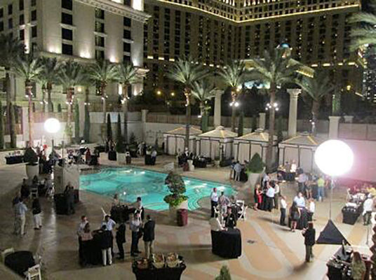 Dimmable Event Balloon Light 800w، LED Balloon Lights دکوراسیون چراغهای تزئینی گزینه های برندسازی 1.6m / 5.2ft سه پایه